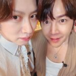 Kim Hee-chul Instagram - 싸이월드의 단맛, 쓴맛을 다 경험한 두 남자‼️ . . #나는장근석 #쪼코볼 #H워얼V