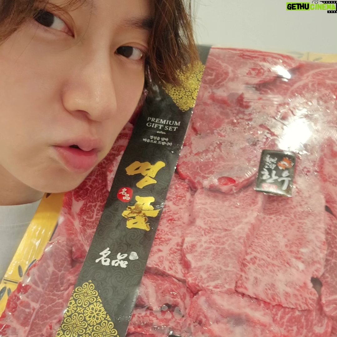 Kim Hee-chul Instagram - Happy Birthday To HEEš„³