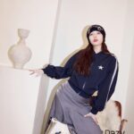 Kim Hyuna Instagram - Dazy&Cosmopolitan 🖤