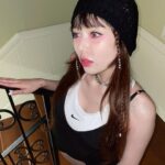 Kim Hyuna Instagram - 🖤🤍🖤🤍✨