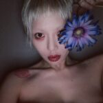 Kim Hyuna Instagram - 🌸