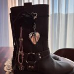 Kim Hyuna Instagram - 신꾸👢👢✨🍓🎀🤍✨