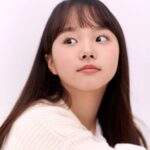 Kim Ji-Yu Instagram - 첫사랑 컨셉? 🤣 #청순하고싶다 #김지유