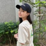 Kim Ji-Yu Instagram - @ng_apparel.kids #광고 더 더워지기 전에 나름대로 봄 만끽🌸 내셔널과 함께 소소한 행복 느끼면서 하루하루 알차게 보내고 있어요^^ #키즈티셔츠 #주니어티셔츠 #여아반팔티 #남아반팔티 #남아티셔츠 #여아티셔츠 #키즈샌들 #여아샌들 #남아샌들 #키즈신발 #주니어신발 #남아신발 #여아신발 #주니어코디 #주니어옷 #키즈옷 #키즈코디 #오오티디