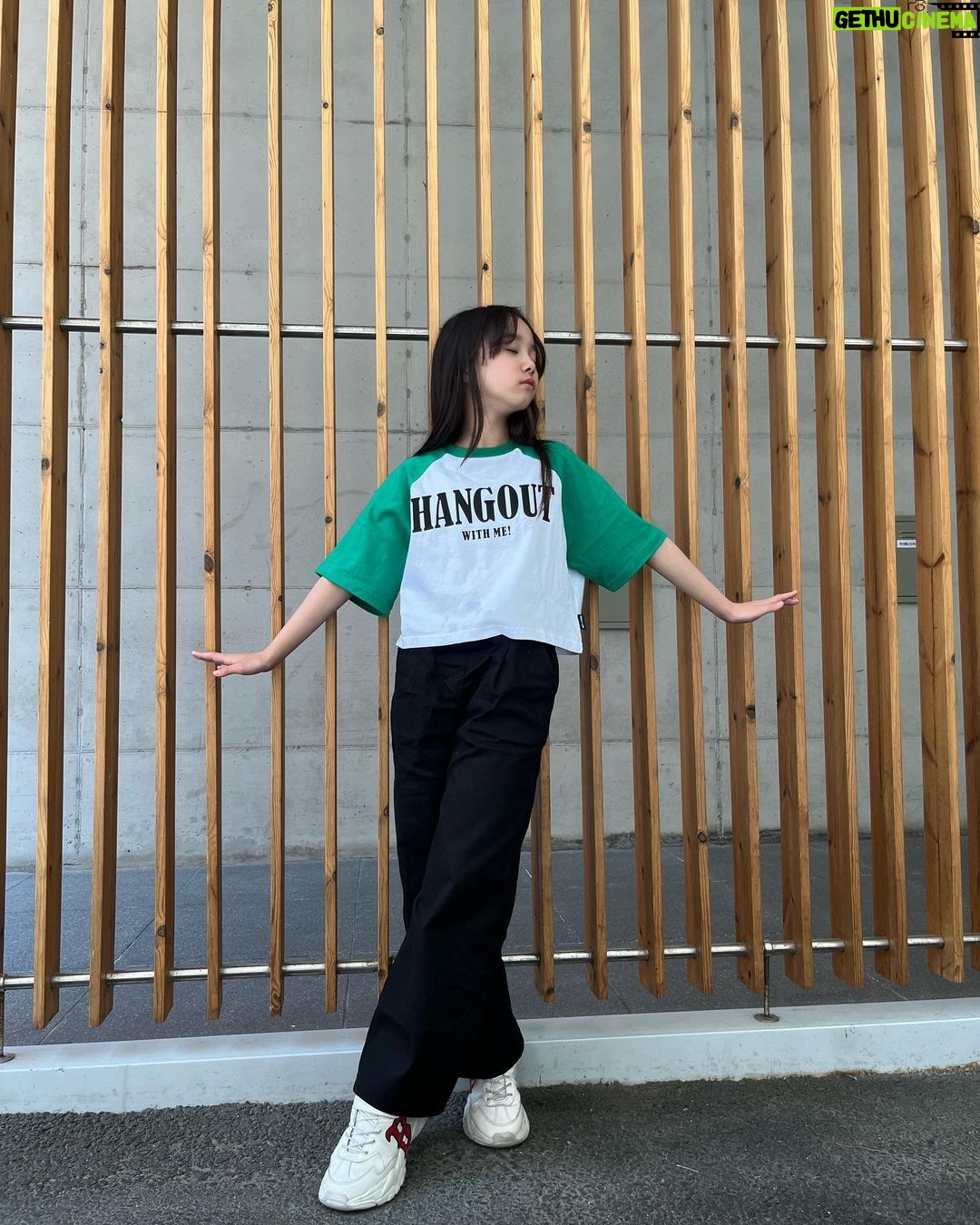 Kim Ji-Yu Instagram - π λ΄μ΄λκΉ λ μ΄λ‘μ΄λ‘ π± λκ° λΉν°μ§ν κ°μ±μ λκ·Έλ λ°°μ λμμΈ #μΈλλΉμ£Όμ μ£Όλμ΄ λ°°μ ν¬λ‘ν° π 150μ¬μ΄μ¦ νλλ ν¬λ‘μ²λΌ 보μ΄μ§ μμ§λ§^^ νΈνκ² μ μ
μ μ μλ€μ^^ νκ΅κ° λλ κ΅Ώκ΅Ώπ€π€ νλμ± μ’μ νμ΄ μμ΄λν ν¬μΈ λ λ루λ루 λ§μ΄ μ¦κ²¨ μ
κ³ μμ΄μ^^ νΈν κ² μ΅κ³ λΌλ μ΄ 5 μΈλμΌ~ νΈνλ° μ΄μλκΉ~~λ μ’μ§???π . @individuel.kr . #μ£Όλμ΄μ· #μ£Όλμ΄μλ₯ #μ΄λ±νμμ· #μ¬μν¬λ‘ν° #μ¬μν°μ
μΈ #μ΄λ±μ¬μλ°μ§ #μ΄λ±νμλ°μ§ #μ¬μν¬μΈ