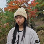 Kim Ji-Yu Instagram - #광고 @ng_apparel.kids 가을타나봐🍁🍂 찌유~~ 갑자기 추워진 날씨~ #내셔널지오그래픽키즈 의 베이직한 맨투맨 티셔츠와 시그니처 경량 다운패딩이 함께라면 환절기 추위쯤이야 거뜬히~ 이겨낼 수 있지요^^* 여기다가 로고 와펜이 포인트인 비니까지 착용하면~ 멋스러운 가을 언니야로 변신 ~~♡💕 언제나 든든한 #내셔널지오그래픽 ♡ #키즈경량패딩 #키즈패딩 #남아패딩 #여아패딩 #주니어패딩 #키즈맨투맨 #여아맨투맨 #남아맨투맨 #주니어맨투맨 #키즈비니 #키즈모자 #주니어코디 #주니어옷 #키즈옷 #키즈코디 #등교룩 #신책룩 #초딩스타그렘 #초딩코디
