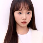 Kim Ji-Yu Instagram - 첫사랑 컨셉? 🤣 #청순하고싶다 #김지유