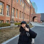 Kim Ji-Yu Instagram - #광고 @discoveryexpeditionkids_kr 대박‼️ 엄청 큰 선물상자에 놀라고! 22리터의 넉넉한 사이즈에 또 놀라고~~!!큰데 가벼워서 또 놀라고!!!^^ 편하고 이쁘게 매기 좋은 디스커버리 책가방이에요!!🎒 다양한 외부 포켓으로 수납력 짱!! 고학년 가방으로 딱이네요^^! #디스커버리키즈 #디스커버리키즈가방 #디스커버리키즈책가방 #고학년가방 #리틀디스커버리 #초등학생책가방 #키즈백팩 #키즈책가방 #고학년책가방 #아동백팩 #초등가방 #책가방추천