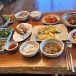 Kim Ji-min Instagram - 연예대상대신 엄마밥상🍚🍱 #푸짐한밥상#든든한밥상#최인자여사님