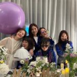 Kim Ji-min Instagram - 오랫동안 보라언니만을 생각하며 준비한 브라이덜샤워💃🏻🎉 언니가 행복해 하는모습과 같이흘린 행복한눈물까지 모든걸 함께해서 좋았어 행복해야해❤️ #황보라#정이랑#박나래#백윤조#한윤서#김지민#브라이덜샤워#의상 #트리플루트 #임성훈작가#마이매그니피센트플라워