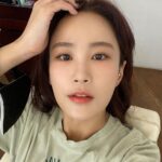 Kim Ji-min Instagram - 셀카📸 화가=#코코미카