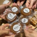 Kim Ji-sook Instagram - 노을 사장님 만나러 출동!!🌈 . #음료 #디저트 #정말다맛있는 #세계최고카페 #읍천리382위례점
