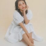 Kim Ji-sook Instagram - 💛 Thanks to 💛 📷 @kimcheonga 💇🏻‍♀️ @hyena_bana 👩🏻‍🎨 @soonsoo_siho ⠀ ⠀