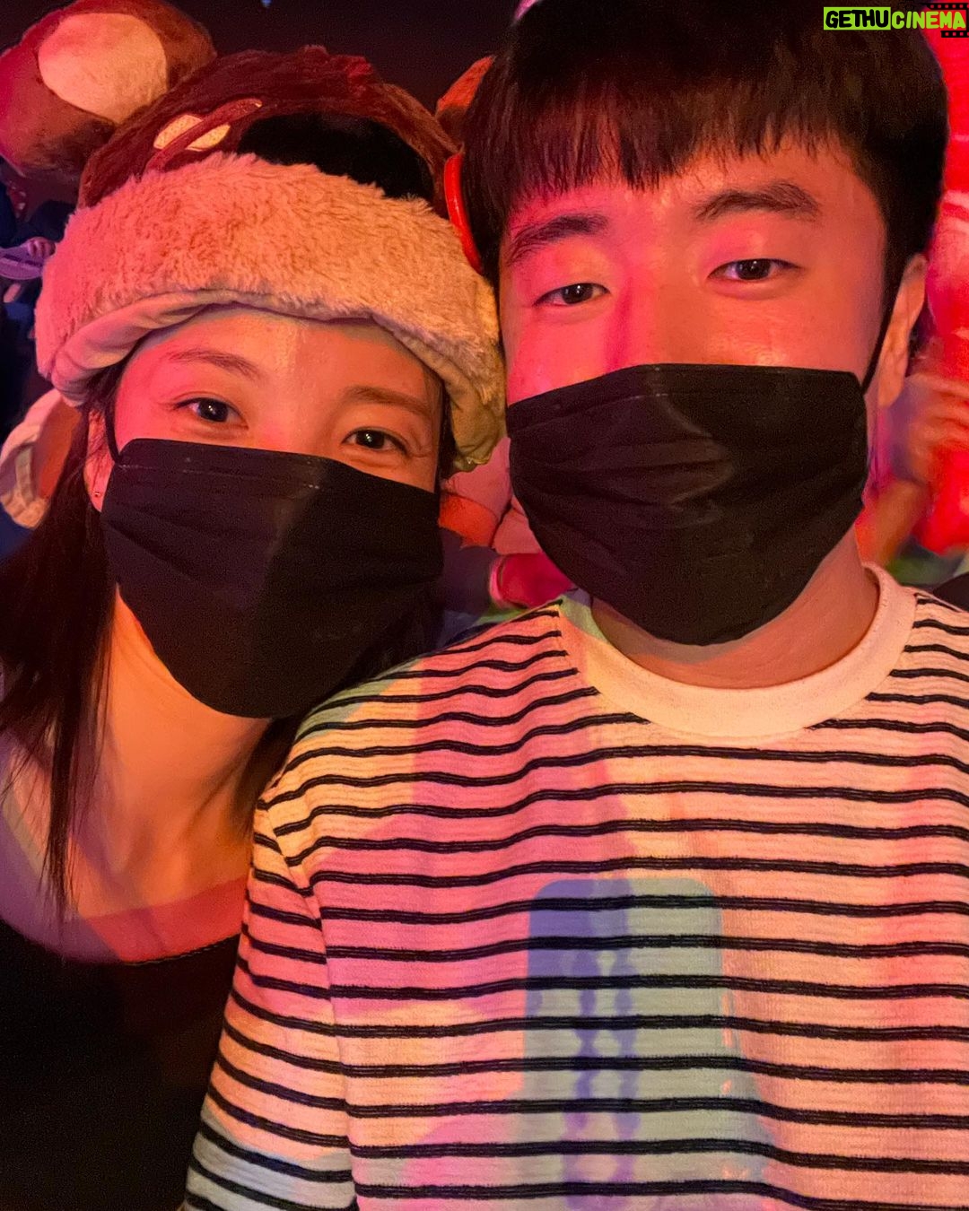 Kim Ji-sook Instagram - 티원두희vs젠지숙⚡️ . #LCK #결승 강릉