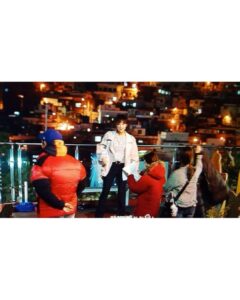 Kim Ji-won Instagram - 감사한 마음을 담아 예전 사진들을 꺼내봅니다☺ 숨겨왔던 나의 수줍은 사진 모두 줄게🎶