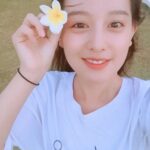 Kim Ji-won Instagram – 🌼