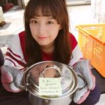 Kim Ji-won Instagram - 전해지지 못한 애라의 계란죽을 들고 인증샷..유유 오늘 밤 10시 #쌈마이웨이 에서 만나요❤️