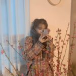 Kim Ji-won Instagram – 🌸🌸🌸