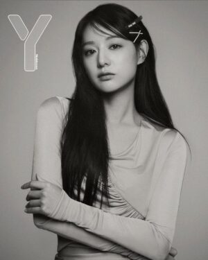 Kim Ji-won Instagram - @ymagazine_official ❣️