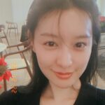 Kim Ji-won Instagram - 모두모두 메리 크리스마스💞