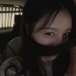 Kim Ji-won Instagram – 2021 안녕👋 모두 새해 복 왕창 받으세요🤍