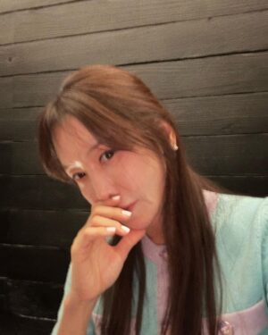 Kim Jung-eun Instagram - beautiful dinner🥰