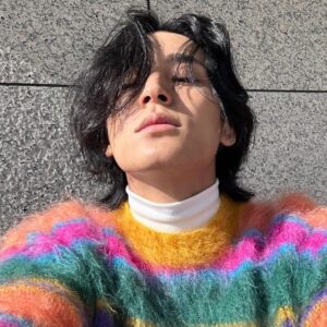 Mingyu Instagram - 길고 짧았던 
2023 ByeBye🖤