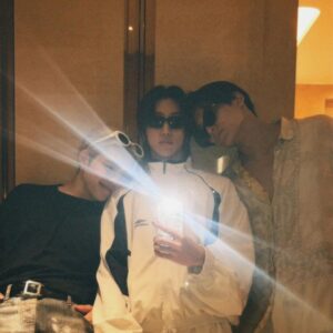 Mingyu Instagram - 길고 짧았던 
2023 ByeBye🖤