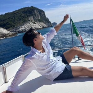 Mingyu Instagram - Italy,salute
💚🤍❤️