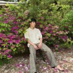 Kim Seon-ho Instagram - 🌿🪵🪨🌸