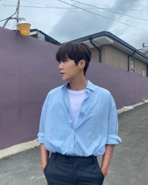 Kim Seon-ho Instagram - #갯마을차차차 9시? 오케이!!! ◡̈