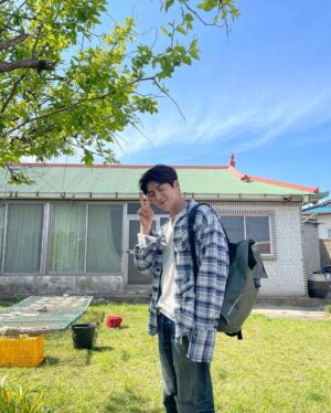 Kim Seon-ho Instagram - #갯차 본방사수 완료
  후… 오늘도 떨렸어요🤣(자꾸떨려)