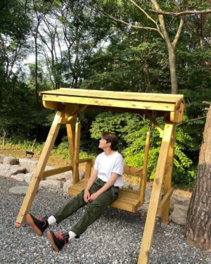 Kim Seon-ho Instagram - 오늘도 갯갯갯 #갯차 9시 :)