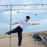Kim Seon-ho Instagram – #갯마을차차차 
오늘도 본방사수 9시 ◡̈