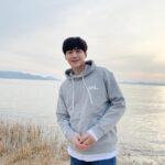 Kim Seon-ho Instagram – 바다다 바다 😁