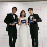Kim Seon-ho Instagram – 함께해서 영광이었습니다 #MBC가요대제전  새해 복 많이 받으세요 :)