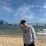 Kim Seon-ho Instagram – 고맙습니다 ◡̈ #부일영화상