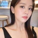 Kim So-hyun Instagram - 열심히 찍어본 결과물...🙄 다들 잘 지내시나요? 보고싶어요..♥️