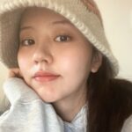 Kim So-hyun Instagram - 날이 많이 풀렸지만 미세먼지 조심!
