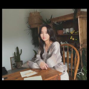 Kim So-hyun Instagram - 2am MV🍂 #잘가라니 #가까이있어서몰랐어