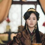 Kim So-hyun Instagram - 오늘 19화 방송하는 날💧 함께 달려요!!🌊