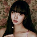 Kim So-hyun Instagram - ELLE 🗝️