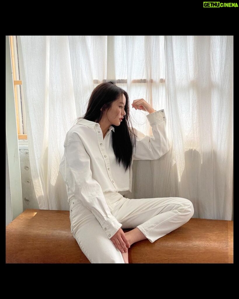 Kim So-hyun Instagram - 💜