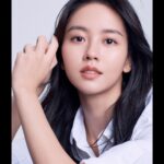 Kim So-hyun Instagram - 📷 저의 22살을 예쁘게 남길 수 있게 해주신 @yyoungbae 감사합니다♥️