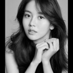 Kim So-hyun Instagram - 🤍🖤