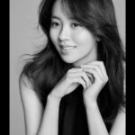 Kim So-hyun Instagram - 🤍🖤