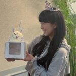 Kim So-hyun Instagram - 어제 생일 축하해 주신 모든 분께 진심으로 감사드립니다♥️ 촬영하며 열심히 보내고 있는데 큰 힘이 되었어요:) 매년 이렇게 축하받고 응원받을 수 있다는 게 얼마나 감사한 일인지 다시금 느낄 수 있는 하루였어요🫠 ⠀ 모두 감사하고 사랑합니다♥️