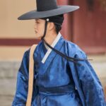 Kim So-hyun Instagram - 지담골에서 온 김원식이🏹(도 본방사수 중이오) #조선로코녹두전 #동동주