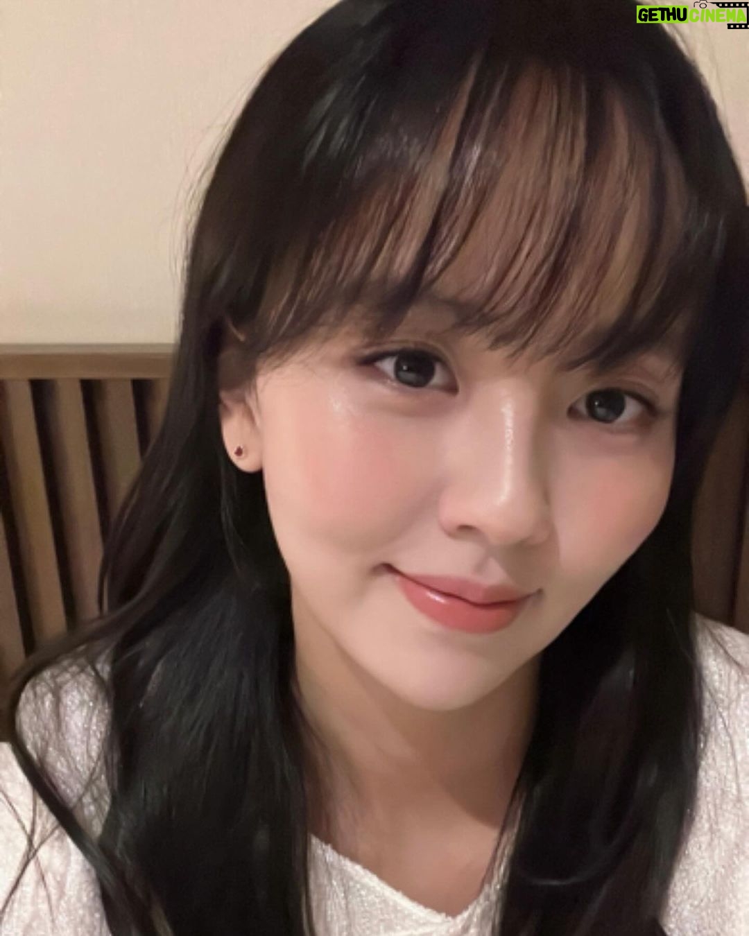 Kim So-hyun Instagram - ♥️🎄Merry Christmas🎄♥️