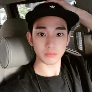 Kim Soo-hyun Instagram - 